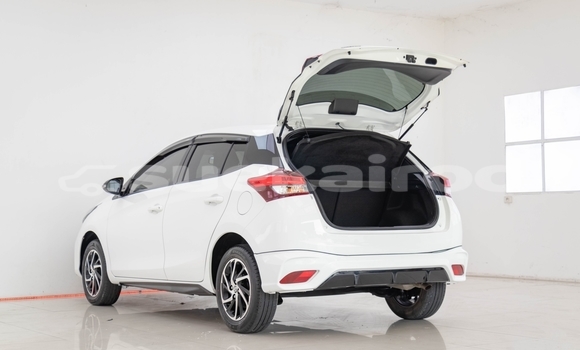 Buy Used Toyota Yaris White Car in Bangkok in Bangkok Buy Used Toyota Yaris White Car in Bangkok in Bangkok