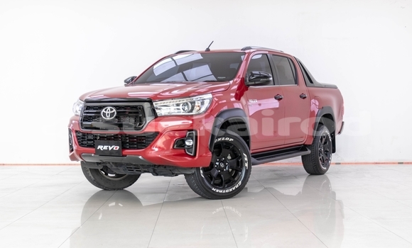 ซื้อ รถมือสอง Toyota Hiluxe Revo สีแดง รถยนต์ ใน %{เมือง} ใน กรุงเทพมหานคร