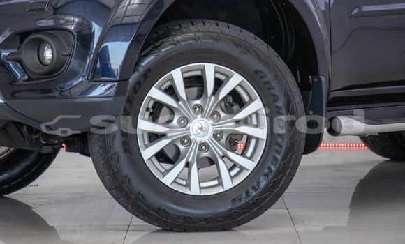 Buy Used Mitsubishi Pajero Blue Car in Bangkok in Bangkok Buy Used Mitsubishi Pajero Blue Car in Bangkok in Bangkok