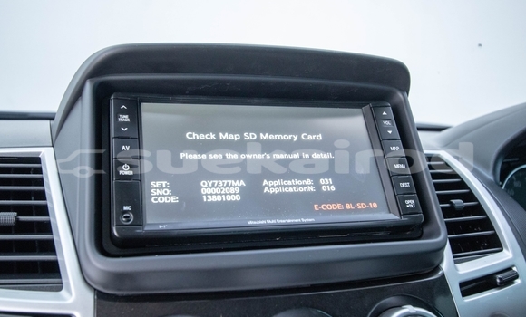 Buy Used Mitsubishi Pajero Blue Car in Bangkok in Bangkok Buy Used Mitsubishi Pajero Blue Car in Bangkok in Bangkok