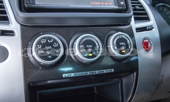 Buy Used Mitsubishi Pajero Blue Car in Bangkok in Bangkok Buy Used Mitsubishi Pajero Blue Car in Bangkok in Bangkok