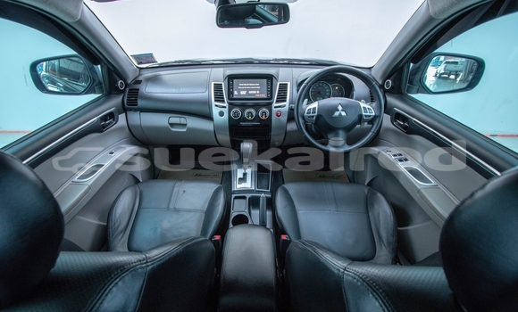 Buy Used Mitsubishi Pajero Blue Car in Bangkok in Bangkok Buy Used Mitsubishi Pajero Blue Car in Bangkok in Bangkok