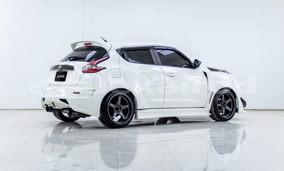 ซื้อ รถมือสอง Nissan Juke ขาว รถยนต์ ใน %{เมือง} ใน กรุงเทพมหานคร ซื้อ รถมือสอง Nissan Juke ขาว รถยนต์ ใน %{เมือง} ใน กรุงเทพมหานคร