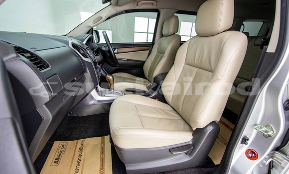 Buy Used Isuzu MU-X Other Car in Bangkok in Bangkok Buy Used Isuzu MU-X Other Car in Bangkok in Bangkok