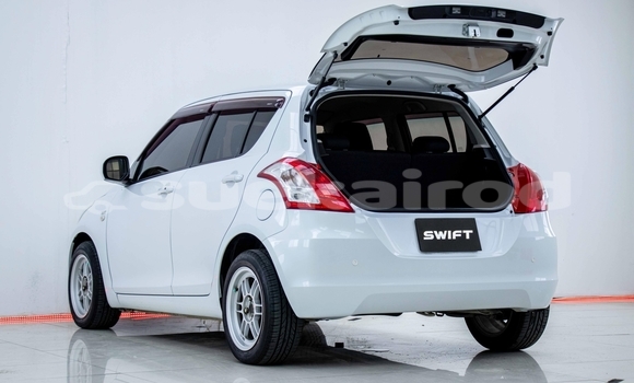 ซื้อ รถมือสอง Suzuki Swift ขาว รถยนต์ ใน %{เมือง} ใน กรุงเทพมหานคร ซื้อ รถมือสอง Suzuki Swift ขาว รถยนต์ ใน %{เมือง} ใน กรุงเทพมหานคร