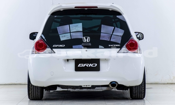 ซื้อ รถมือสอง Honda Brio ขาว รถยนต์ ใน %{เมือง} ใน กรุงเทพมหานคร ซื้อ รถมือสอง Honda Brio ขาว รถยนต์ ใน %{เมือง} ใน กรุงเทพมหานคร