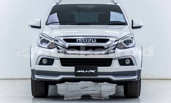 ซื้อ รถมือสอง Isuzu MU-X ขาว รถยนต์ ใน %{เมือง} ใน กรุงเทพมหานคร ซื้อ รถมือสอง Isuzu MU-X ขาว รถยนต์ ใน %{เมือง} ใน กรุงเทพมหานคร