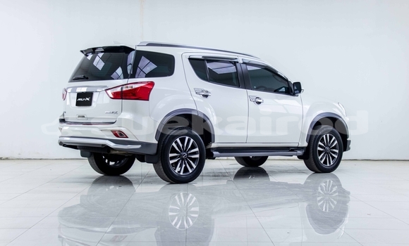 ซื้อ รถมือสอง Isuzu MU-X ขาว รถยนต์ ใน %{เมือง} ใน กรุงเทพมหานคร ซื้อ รถมือสอง Isuzu MU-X ขาว รถยนต์ ใน %{เมือง} ใน กรุงเทพมหานคร