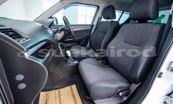 ซื้อ รถมือสอง Suzuki Swift ขาว รถยนต์ ใน %{เมือง} ใน กรุงเทพมหานคร ซื้อ รถมือสอง Suzuki Swift ขาว รถยนต์ ใน %{เมือง} ใน กรุงเทพมหานคร