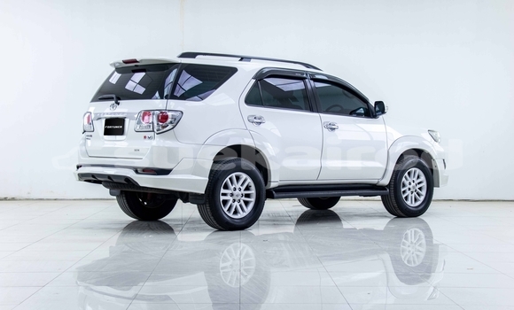 Buy Used Toyota Fortuner White Car in Bangkok in Bangkok Buy Used Toyota Fortuner White Car in Bangkok in Bangkok