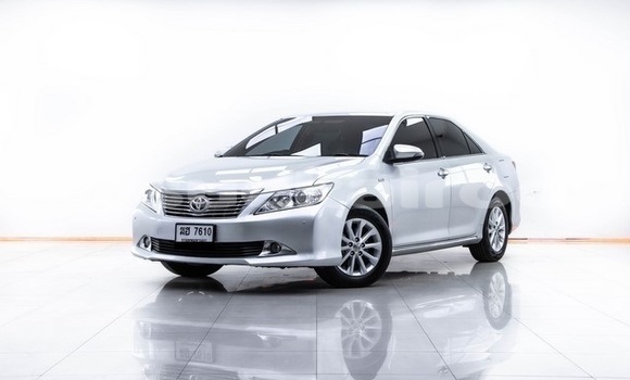 Buy Used Toyota Camry Silver Car in Bangkok in Bangkok Buy Used Toyota Camry Silver Car in Bangkok in Bangkok