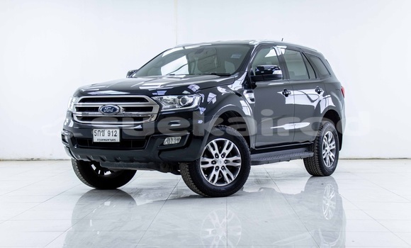 ซื้อ รถมือสอง Ford Everest สีดำ รถยนต์ ใน %{เมือง} ใน กรุงเทพมหานคร