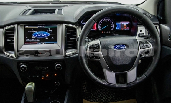 ซื้อ รถมือสอง Ford Everest สีดำ รถยนต์ ใน %{เมือง} ใน กรุงเทพมหานคร ซื้อ รถมือสอง Ford Everest สีดำ รถยนต์ ใน %{เมือง} ใน กรุงเทพมหานคร