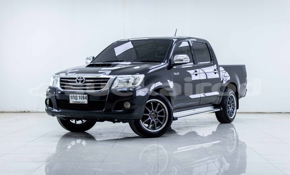 Buy Used Toyota Hiluxe VIGO Black Car in Bangkok in Bangkok