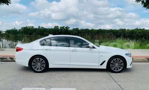 Buy Used BMW 5–Series White Car in Bangkok in Bangkok Buy Used BMW 5–Series White Car in Bangkok in Bangkok