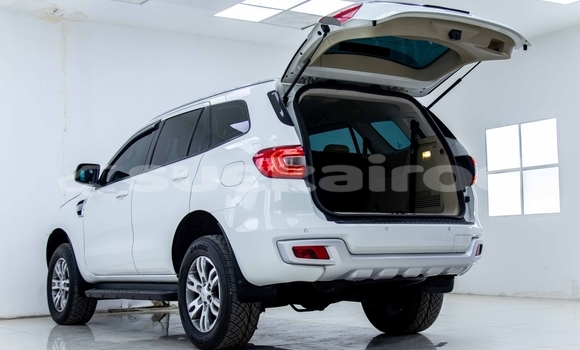ซื้อ รถมือสอง Ford Everest ขาว รถยนต์ ใน %{เมือง} ใน กรุงเทพมหานคร ซื้อ รถมือสอง Ford Everest ขาว รถยนต์ ใน %{เมือง} ใน กรุงเทพมหานคร