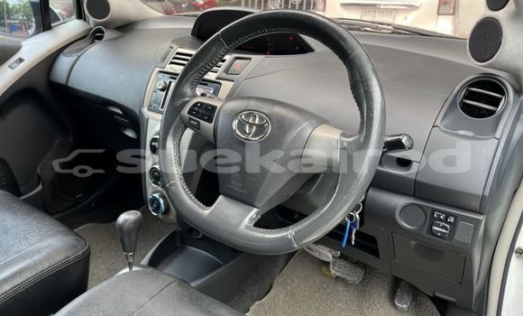 Buy Used Toyota Yaris White Car in Bangkok in Bangkok Buy Used Toyota Yaris White Car in Bangkok in Bangkok