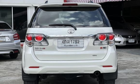 ซื้อ รถมือสอง Toyota Fortuner ขาว รถยนต์ ใน %{เมือง} ใน กรุงเทพมหานคร ซื้อ รถมือสอง Toyota Fortuner ขาว รถยนต์ ใน %{เมือง} ใน กรุงเทพมหานคร