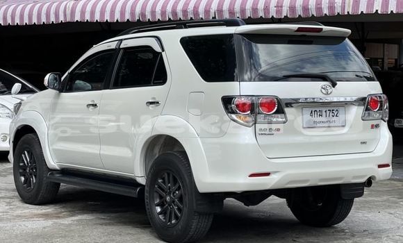 ซื้อ รถมือสอง Toyota Fortuner ขาว รถยนต์ ใน %{เมือง} ใน กรุงเทพมหานคร ซื้อ รถมือสอง Toyota Fortuner ขาว รถยนต์ ใน %{เมือง} ใน กรุงเทพมหานคร