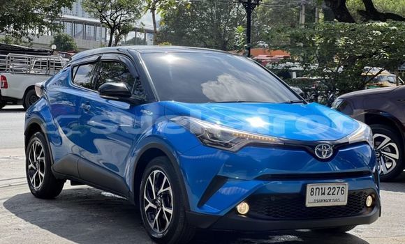 Buy Used Toyota C-HR Blue Car in Bangkok in Bangkok Buy Used Toyota C-HR Blue Car in Bangkok in Bangkok
