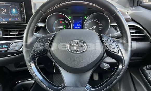 Buy Used Toyota C-HR Blue Car in Bangkok in Bangkok Buy Used Toyota C-HR Blue Car in Bangkok in Bangkok