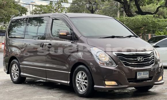 ซื้อ รถมือสอง Hyundai H1 สีน้ำตาล รถยนต์ ใน %{เมือง} ใน กรุงเทพมหานคร ซื้อ รถมือสอง Hyundai H1 สีน้ำตาล รถยนต์ ใน %{เมือง} ใน กรุงเทพมหานคร