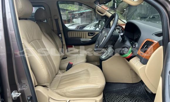 ซื้อ รถมือสอง Hyundai H1 สีน้ำตาล รถยนต์ ใน %{เมือง} ใน กรุงเทพมหานคร ซื้อ รถมือสอง Hyundai H1 สีน้ำตาล รถยนต์ ใน %{เมือง} ใน กรุงเทพมหานคร