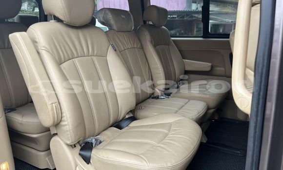 ซื้อ รถมือสอง Hyundai H1 สีน้ำตาล รถยนต์ ใน %{เมือง} ใน กรุงเทพมหานคร ซื้อ รถมือสอง Hyundai H1 สีน้ำตาล รถยนต์ ใน %{เมือง} ใน กรุงเทพมหานคร