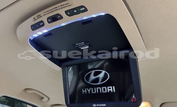 ซื้อ รถมือสอง Hyundai H1 สีน้ำตาล รถยนต์ ใน %{เมือง} ใน กรุงเทพมหานคร ซื้อ รถมือสอง Hyundai H1 สีน้ำตาล รถยนต์ ใน %{เมือง} ใน กรุงเทพมหานคร