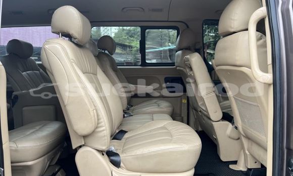 ซื้อ รถมือสอง Hyundai H1 สีน้ำตาล รถยนต์ ใน %{เมือง} ใน กรุงเทพมหานคร ซื้อ รถมือสอง Hyundai H1 สีน้ำตาล รถยนต์ ใน %{เมือง} ใน กรุงเทพมหานคร