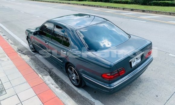 ซื้อ รถมือสอง Mercedes-Benz E-Classe อื่น ๆ รถยนต์ ใน %{เมือง} ใน กรุงเทพมหานคร ซื้อ รถมือสอง Mercedes-Benz E-Classe อื่น ๆ รถยนต์ ใน %{เมือง} ใน กรุงเทพมหานคร