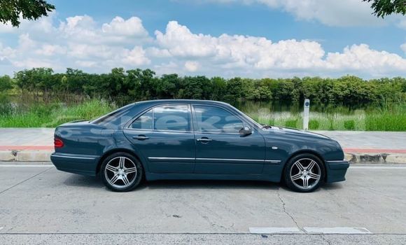 ซื้อ รถมือสอง Mercedes-Benz E-Classe อื่น ๆ รถยนต์ ใน %{เมือง} ใน กรุงเทพมหานคร ซื้อ รถมือสอง Mercedes-Benz E-Classe อื่น ๆ รถยนต์ ใน %{เมือง} ใน กรุงเทพมหานคร