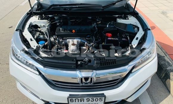 Buy Used Honda Accord White Car in Bangkok in Bangkok Buy Used Honda Accord White Car in Bangkok in Bangkok