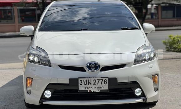 Buy Used Toyota Prius White Car in Bangkok in Bangkok Buy Used Toyota Prius White Car in Bangkok in Bangkok