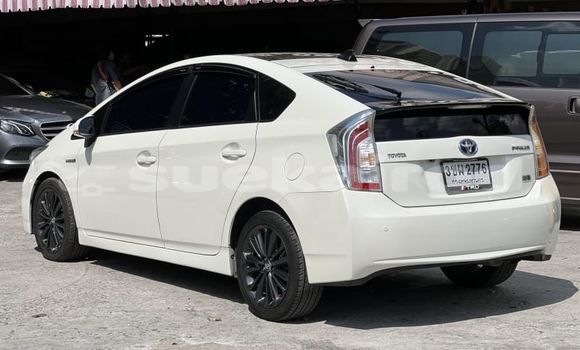 Buy Used Toyota Prius White Car in Bangkok in Bangkok Buy Used Toyota Prius White Car in Bangkok in Bangkok