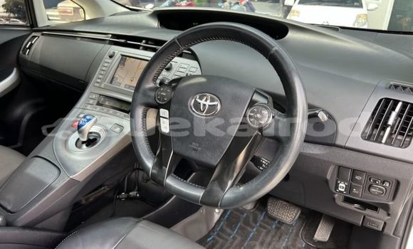 Buy Used Toyota Prius White Car in Bangkok in Bangkok Buy Used Toyota Prius White Car in Bangkok in Bangkok