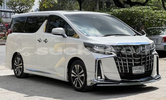 Buy Used Toyota Alphard White Car in Bangkok in Bangkok Buy Used Toyota Alphard White Car in Bangkok in Bangkok