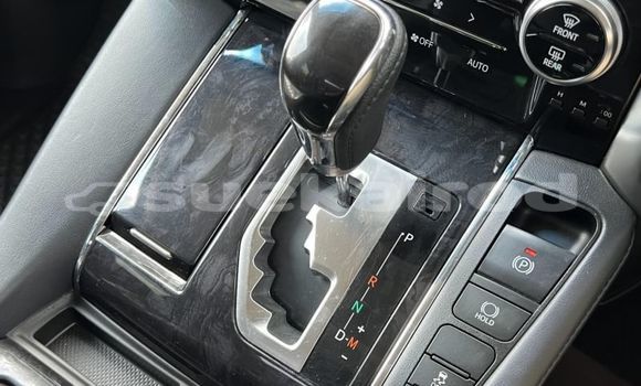 Buy Used Toyota Alphard White Car in Bangkok in Bangkok Buy Used Toyota Alphard White Car in Bangkok in Bangkok