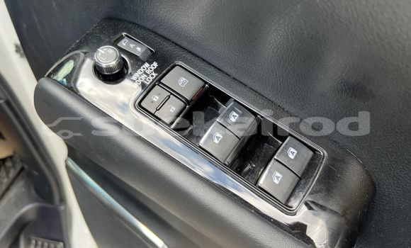 Buy Used Toyota Alphard White Car in Bangkok in Bangkok Buy Used Toyota Alphard White Car in Bangkok in Bangkok