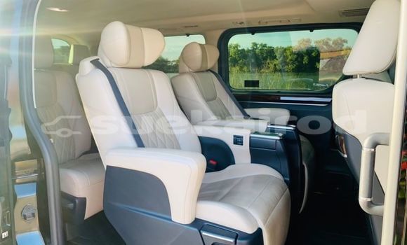 Buy Used Toyota Crown Majesta Black Car in Bangkok in Bangkok Buy Used Toyota Crown Majesta Black Car in Bangkok in Bangkok