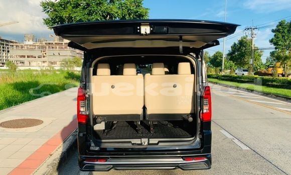 Buy Used Toyota Crown Majesta Black Car in Bangkok in Bangkok Buy Used Toyota Crown Majesta Black Car in Bangkok in Bangkok