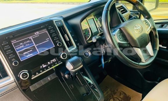 Buy Used Toyota Crown Majesta Black Car in Bangkok in Bangkok Buy Used Toyota Crown Majesta Black Car in Bangkok in Bangkok