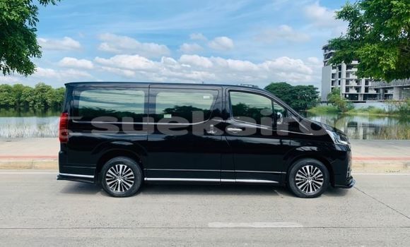 Buy Used Toyota Crown Majesta Black Car in Bangkok in Bangkok Buy Used Toyota Crown Majesta Black Car in Bangkok in Bangkok