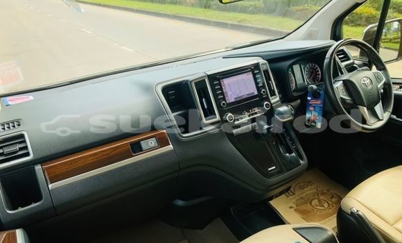 Buy Used Toyota Crown Majesta Black Car in Bangkok in Bangkok Buy Used Toyota Crown Majesta Black Car in Bangkok in Bangkok