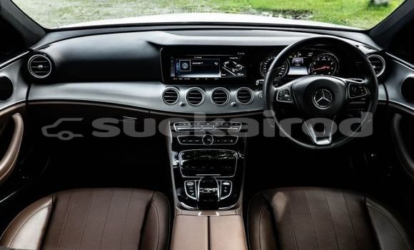 Buy Used Mercedes-Benz C-Classe White Car in Bangkok in Bangkok Buy Used Mercedes-Benz C-Classe White Car in Bangkok in Bangkok