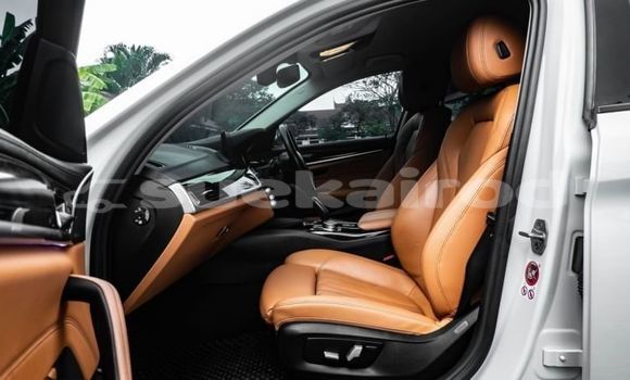 Buy Used BMW 5–Series White Car in Bangkok in Bangkok Buy Used BMW 5–Series White Car in Bangkok in Bangkok