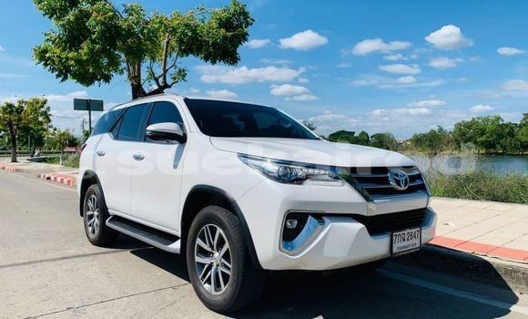 Buy Used Toyota Fortuner White Car in Bangkok in Bangkok Buy Used Toyota Fortuner White Car in Bangkok in Bangkok