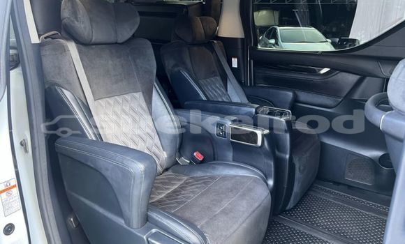 ซื้อ รถมือสอง Toyota Alphard ขาว รถยนต์ ใน %{เมือง} ใน กรุงเทพมหานคร ซื้อ รถมือสอง Toyota Alphard ขาว รถยนต์ ใน %{เมือง} ใน กรุงเทพมหานคร