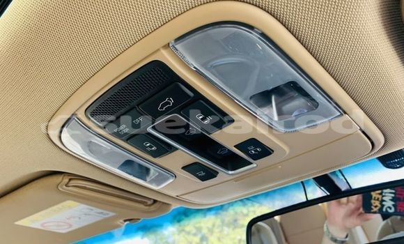 Buy Used Kia Carnival Other Car in Bangkok in Bangkok Buy Used Kia Carnival Other Car in Bangkok in Bangkok