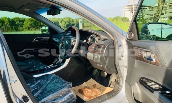 ซื้อ รถมือสอง Honda Accord อื่น ๆ รถยนต์ ใน %{เมือง} ใน กรุงเทพมหานคร ซื้อ รถมือสอง Honda Accord อื่น ๆ รถยนต์ ใน %{เมือง} ใน กรุงเทพมหานคร